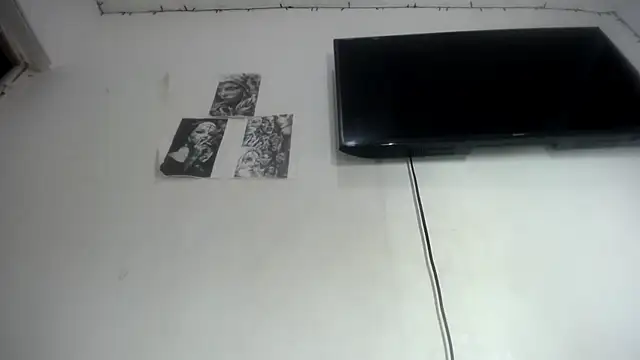 Foxy Lovex online show from October 9, 12:15 am