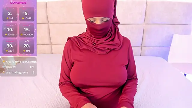  Nadiaa online show from September 17, 7:23 pm