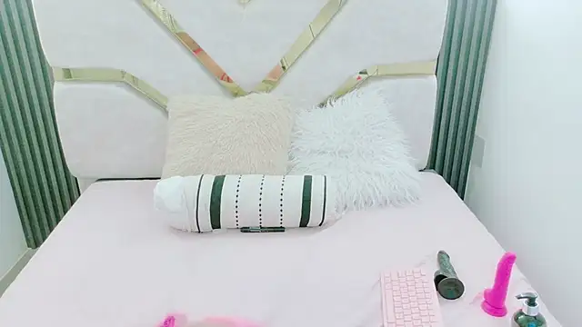 charlotte phaeton online show from October 23, 1:11 am