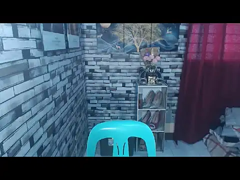 Alexandriasexycock4u online show from April 22, 5:04 am