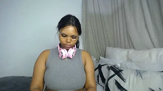 DarrkDeeva68 online show from January 10, 4:44 pm