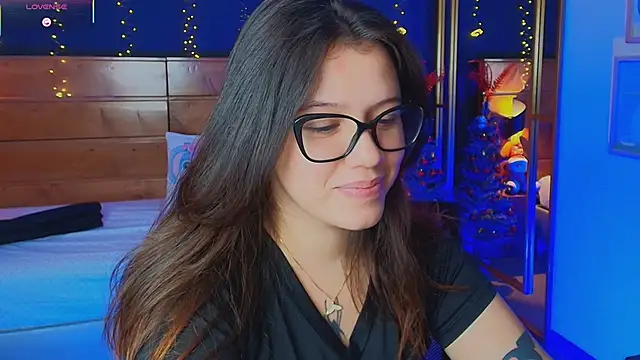 hanna kimura online show from November 24, 7:38 pm