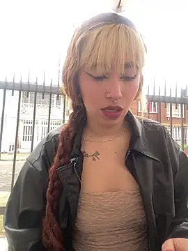 Sallem Pink online show from November 15, 11:11 am