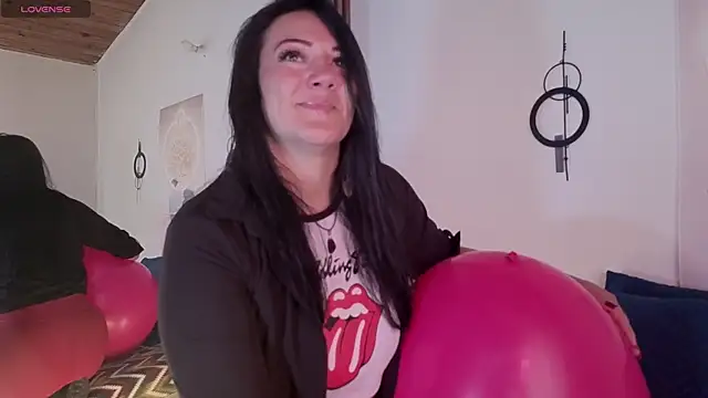 karla valk1 online show from October 2, 1:27 pm