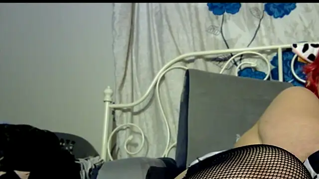 g0lden are0las89 online show from May 20, 6:32 am