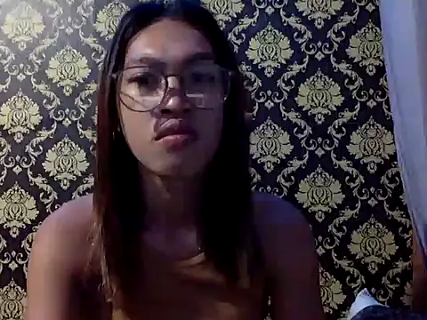 your wifey online show from September 15, 9:39 am