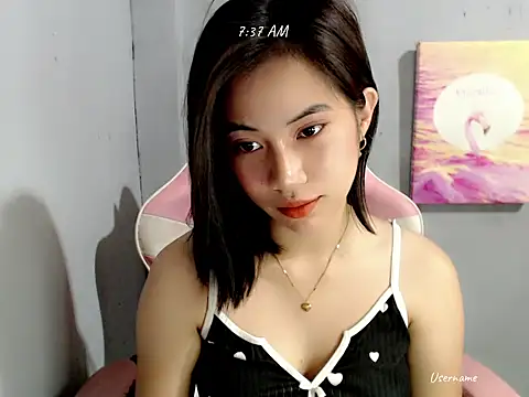 Rainea149 online show from May 8, 11:39 pm