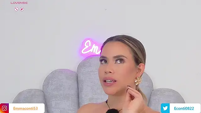 emma-conti2 online show from January 8, 6:01 pm