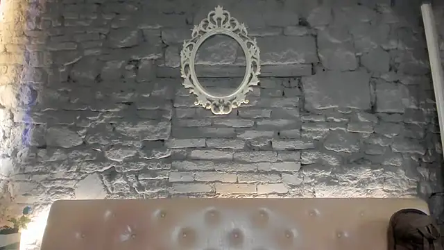 shygurl18 online show from February 20, 6:26 am