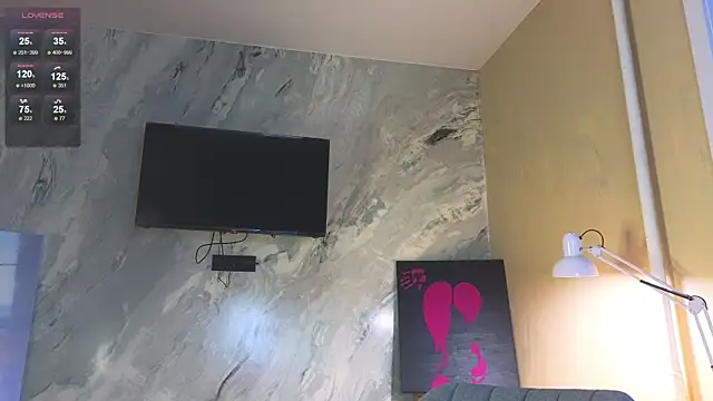 miss bubbles  online show from October 9, 12:48 am