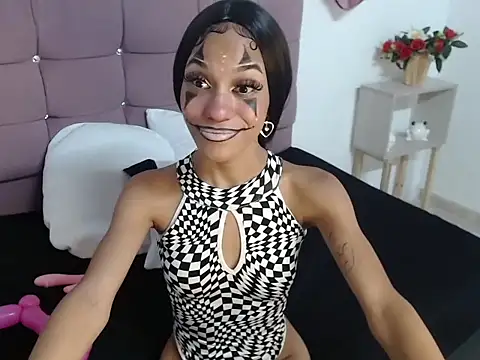 KittyLove s online show from September 21, 9:57 pm