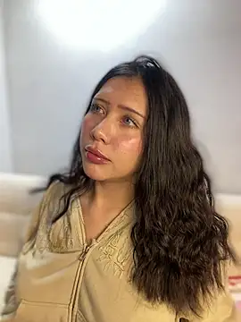 snow doll online show from February 23, 5:12 pm