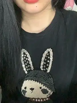 Linhtruong  online show from November 5, 4:18 am