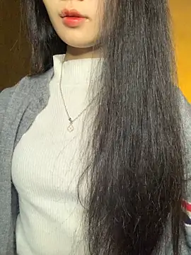 Nhinhi18 online show from December 15, 3:50 pm