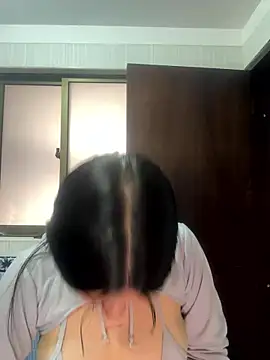 lucy grey25 online show from January 17, 6:15 pm