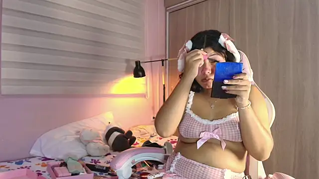 maya stone12 online show from September 14, 4:10 am