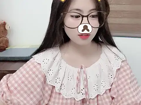 Amelia-babee online show from September 19, 9:19 am