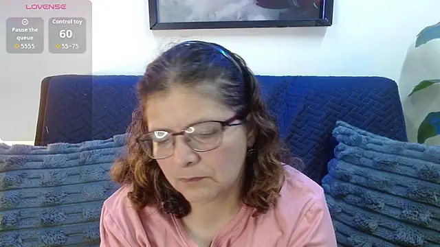 Linda banks  online show from September 26, 2:31 am