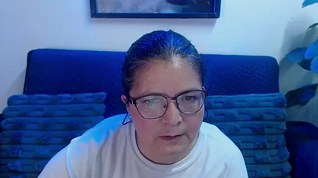 Linda banks  online show from December 18, 1:21 am