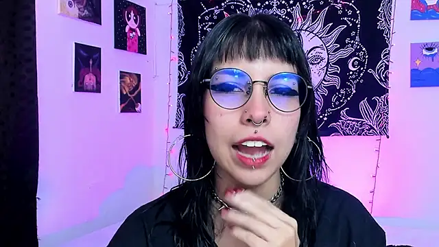 Rose 72 online show from February 3, 8:23 pm