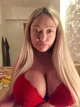 misstitmouseofficial online show from September 21, 8:51 pm