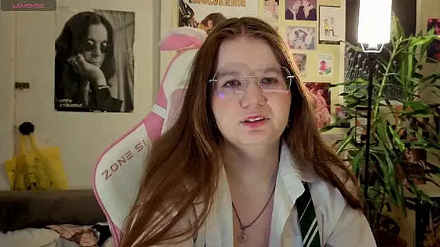 Sienna-Cow online show from October 24, 12:56 pm