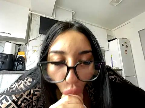 BlueEyes BB online show from October 17, 10:51 am