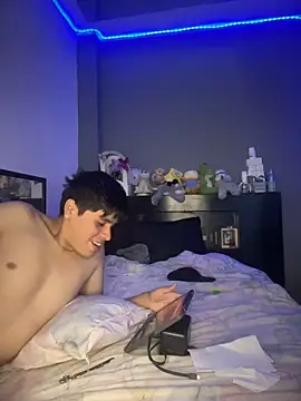 Kailertwink online show from June 2, 1:39 am