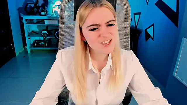 Stef Nicks online show from March 27, 9:10 am