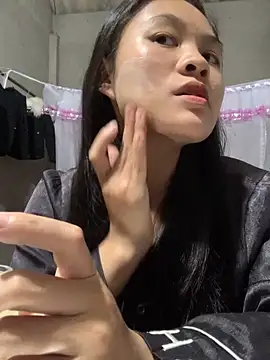 NhuFox online show from September 13, 1:41 pm