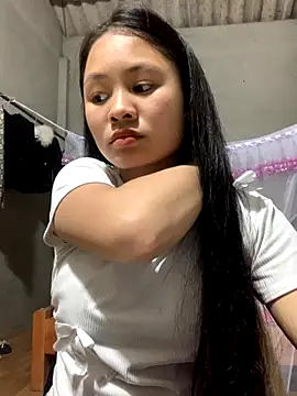 NhuFox online show from October 5, 1:16 pm