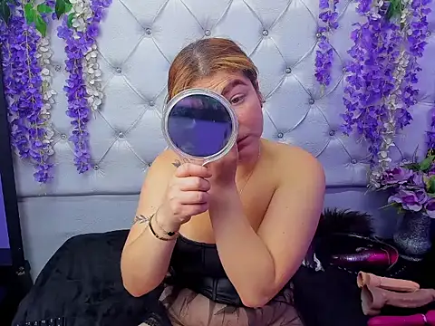 JuliettaRousse69 online show from October 3, 12:32 pm