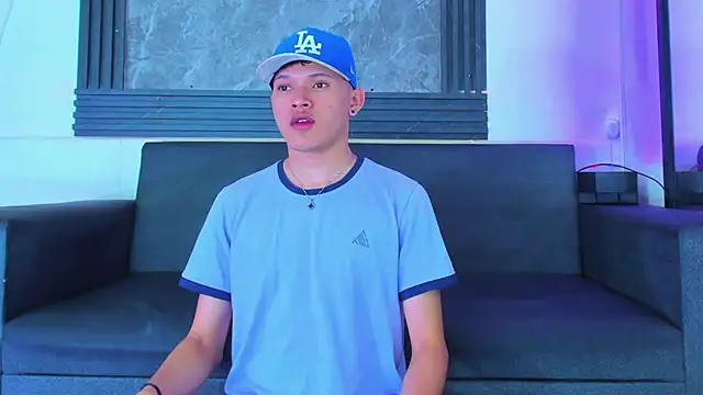 jeremytonner online show from November 3, 4:27 am