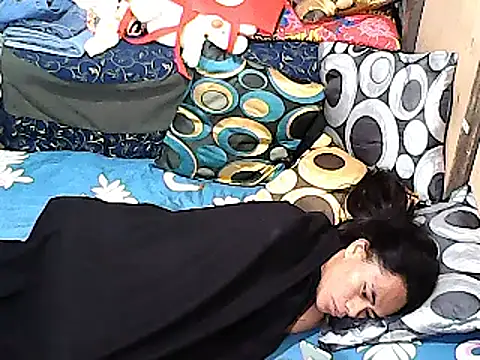 xxhottinybabe online show from November 9, 3:02 am