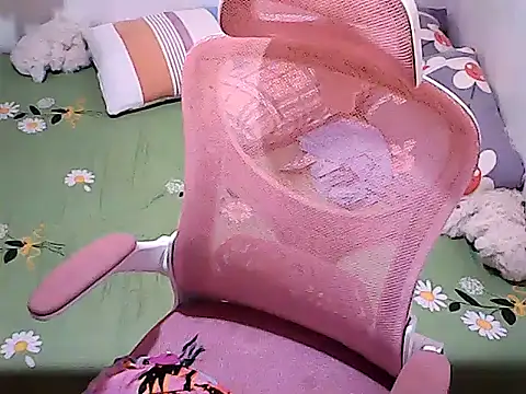 Sweetyummybabygirl online show from July 21, 9:48 pm