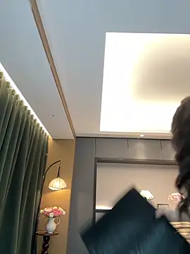 AYW-21 online show from March 14, 2:51 pm