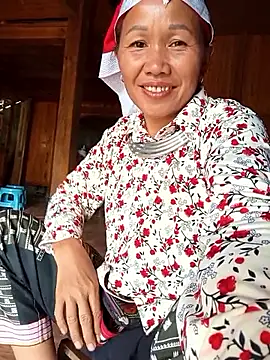 TinTin321 online show from October 23, 5:57 am