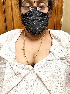 heera-rani online show from January 11, 9:58 am