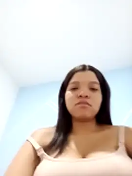 VictoriDior online show from December 19, 10:40 am