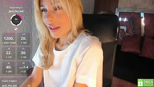 hot cupid01 online show from April 8, 11:01 am