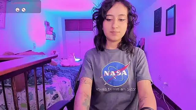 atenea dragon   online show from September 9, 8:30 pm