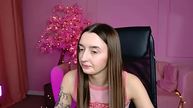 AliceLids online show from September 21, 1:21 pm