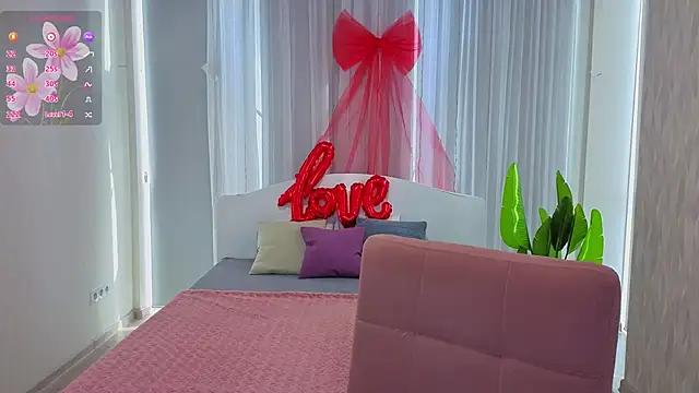 LuluChiiii online show from February 23, 11:42 am