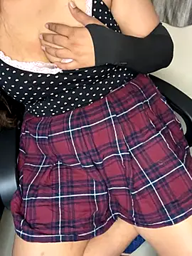 linishal online show from September 28, 5:29 pm