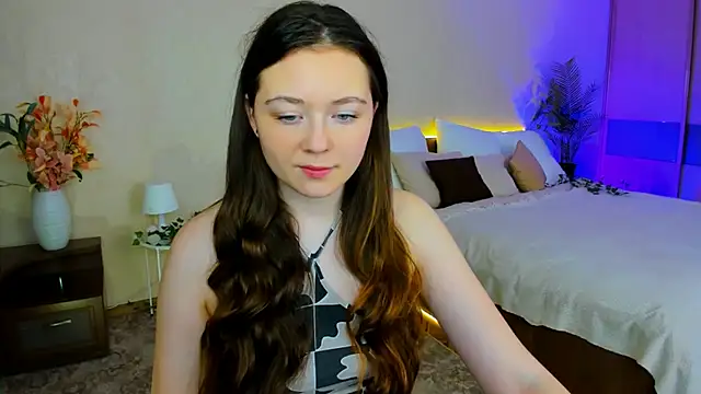 AlluringLookk online show from October 10, 11:26 am