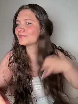 Emilyybennet  online show from June 11, 3:03 am