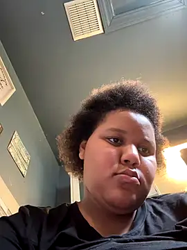 chocolate bella online show from October 13, 4:53 pm