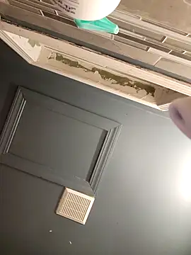 chocolate bella online show from December 22, 11:30 pm