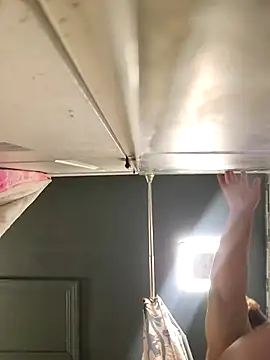 chocolate bella online show from November 20, 4:57 am