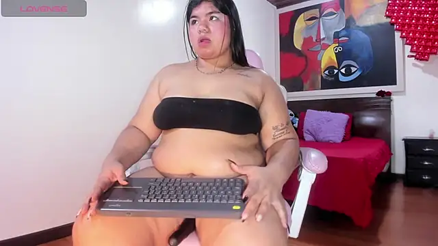 Lia Arellano online show from October 18, 7:59 pm